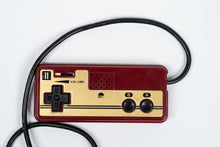 Load image into Gallery viewer, Famicom Controller Inlay Set